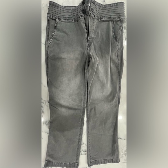 White House Black Market Gray Flare Denim Pants - Picture 5 of 6